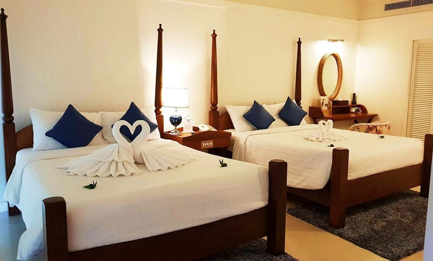 Image 24: ✈ SOUTHERN THAILAND | Phuket - Andaman Seaview Hotel 4*, 5 nights -...