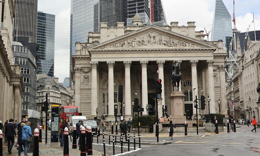 Image 6: London Walking Tour: Tower Bridge to Buckingham Palace