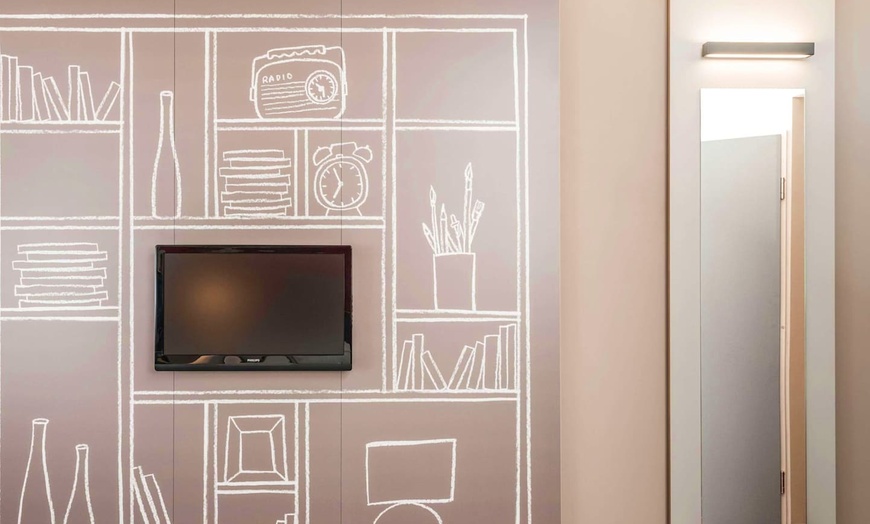 Image 67: ✈ SCHOTLAND | Edinburgh - ibis Edinburgh Centre South Bridge - Roya...