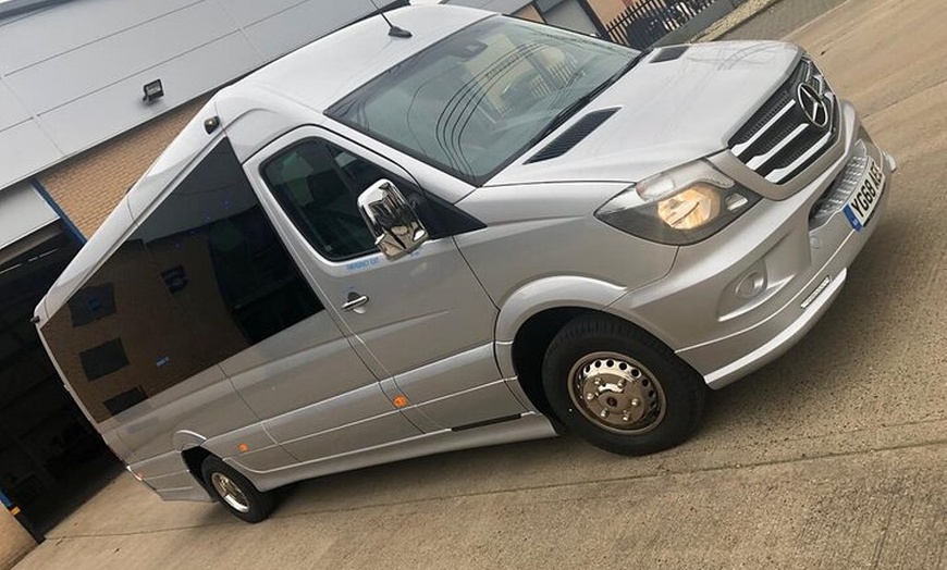 Image 11: Private Transfer Edinburgh Between Train Station and City Centre