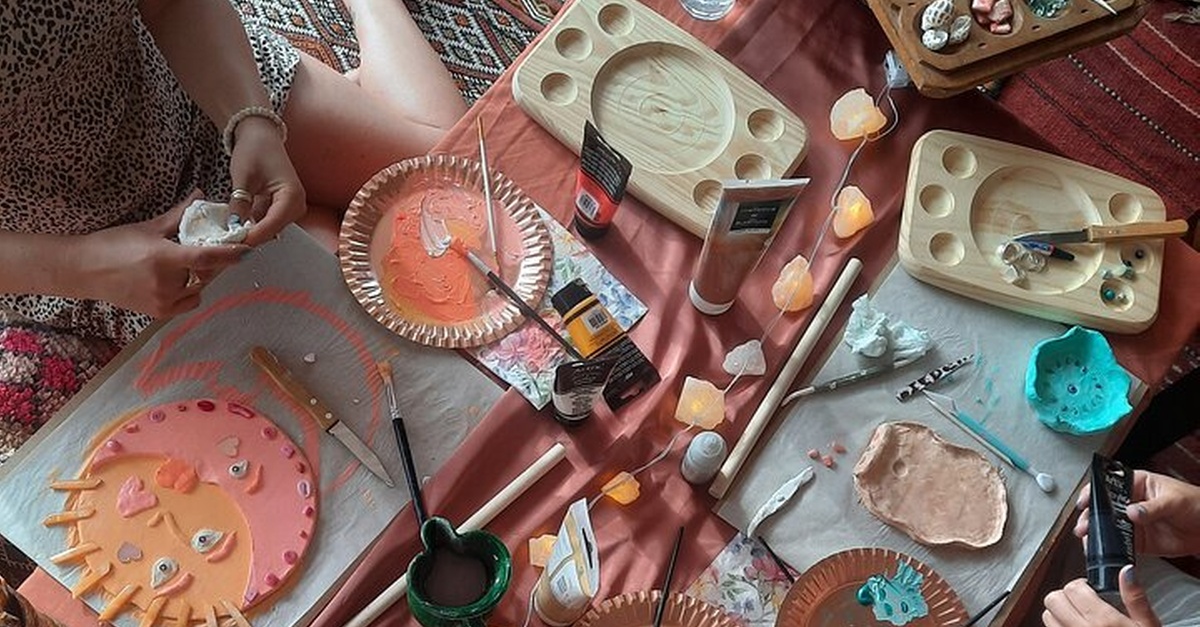 Ceremonia privada de cacao y clase de artesanía creativa en Palma de Mallorca