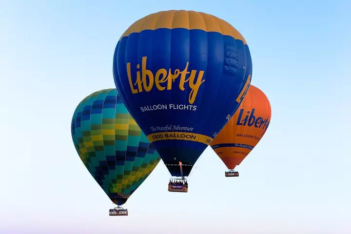 Hot Air Balloon Flights in Perth (Avon Valley) with breakfast