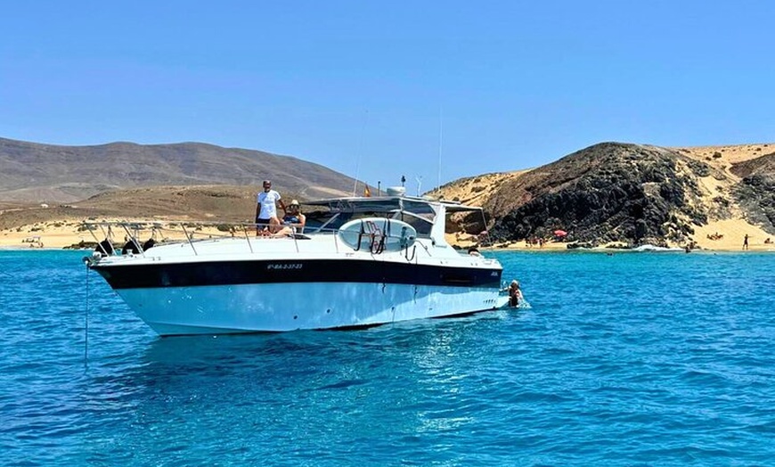 Image 2: Yate Privado con Barbacoa Gourmet y Atardecer