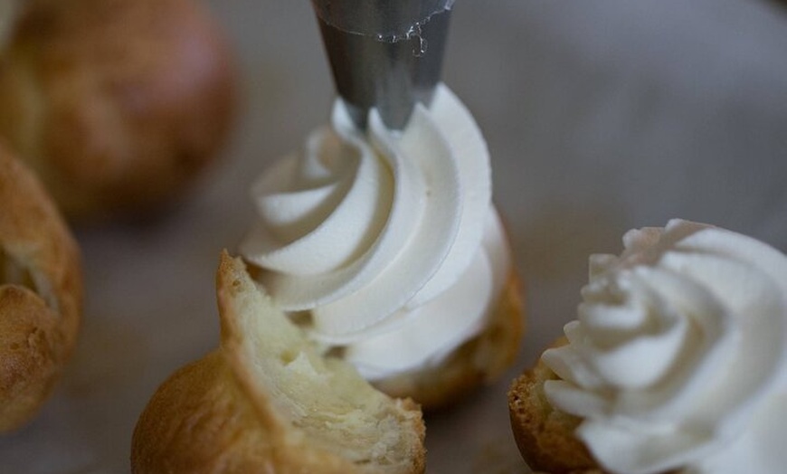 Image 1: Cours de pâtisserie française Choux de 3 heures à Paris