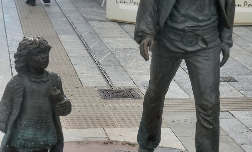 Image 20: Ruta a pie Tour Ibiza Ciudad a Dalt Villa