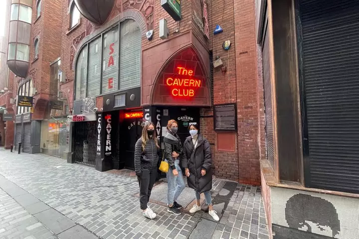 Private Liverpool Beatles Tour - Casbah Club (Blue Badge Guide)