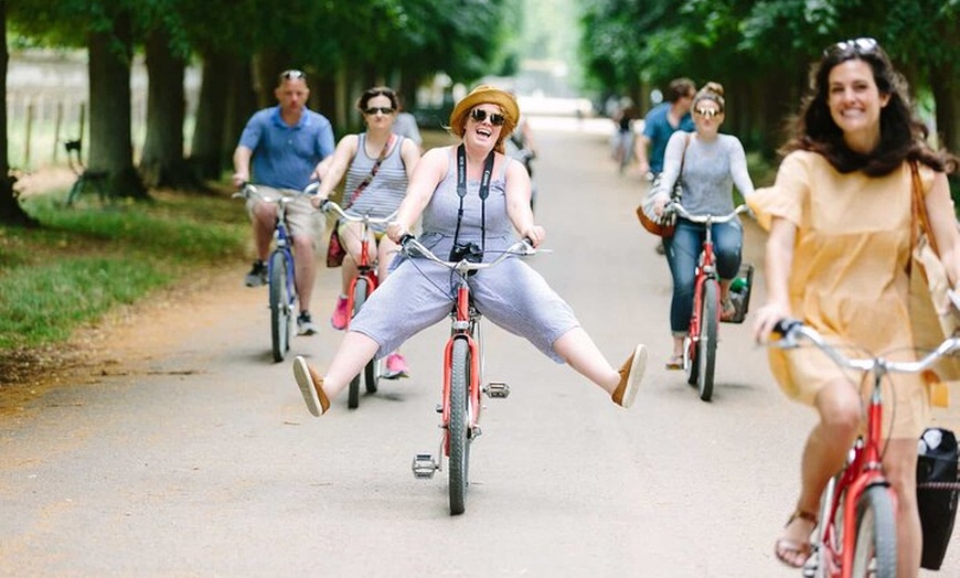 Image 42: Entrée du château Versailles Royal Passport avec Premium Add On