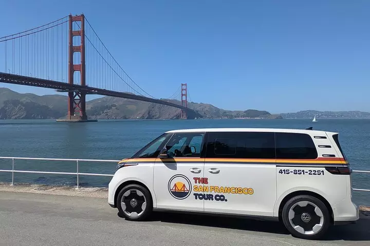 The San Francisco Tour Co. Luxury City Eco Tour - Primary Image