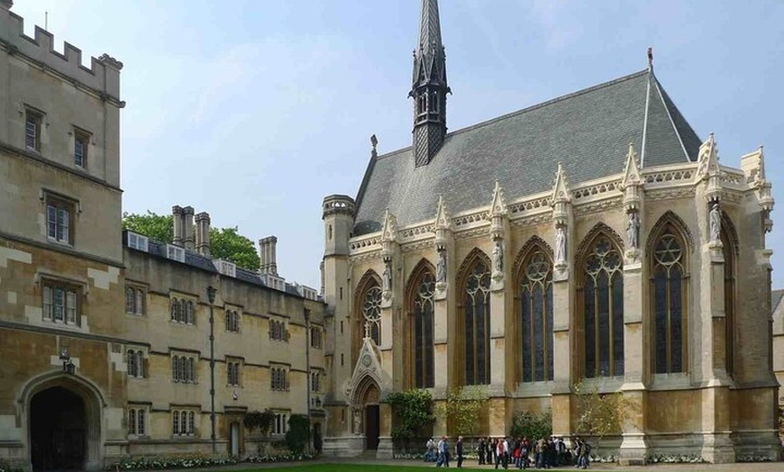 Image 4: Oxford: Inspector Morse, Lewis, and Endeavour Walking Tour
