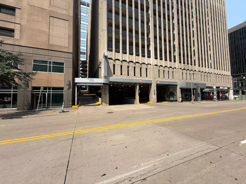 Parking at RSM Plaza Parking Garage