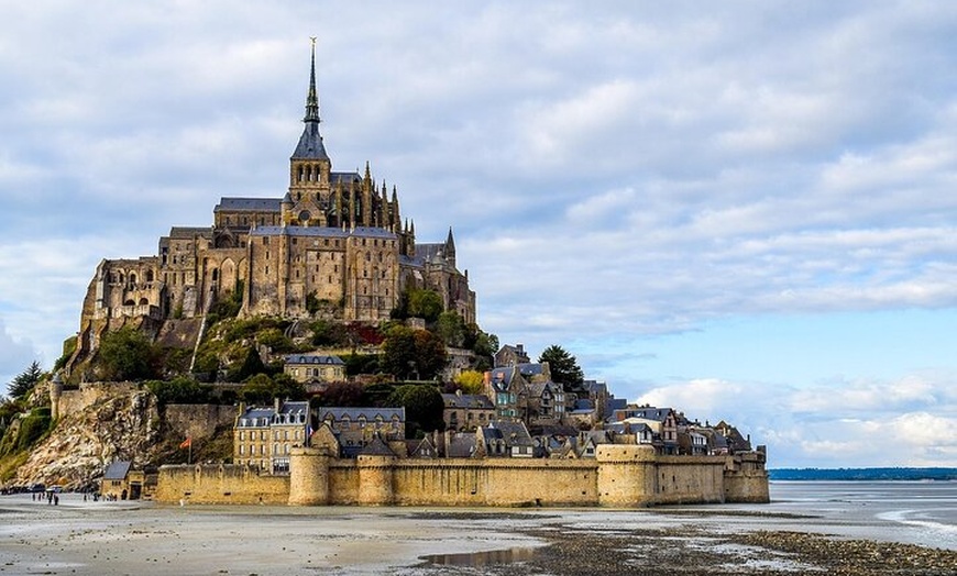Image 16: Voyages guidés d'une journée au Mont Saint Michel au départ de Pari...