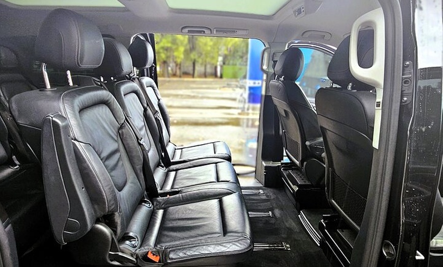 Image 4: Private Sydney Bondi Beach Luxury Drive