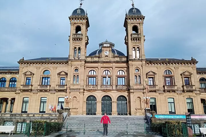 Visita guiada a pie por San Sebastián - Primary Image