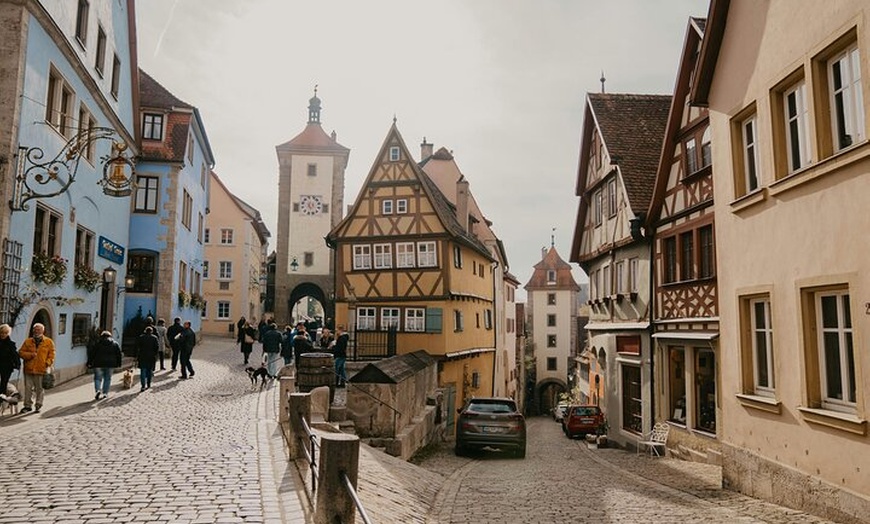 Image 2: Private Rothenburg und Harburg Tour ab München