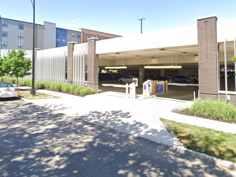 Parking at River & Rich Garage