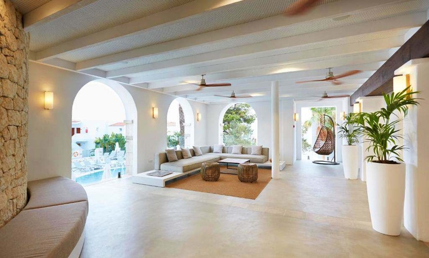 Image 16: ✈ IBIZA | Cala Tarida - Insotel Tarida Beach Resort 5* - Tout inclus