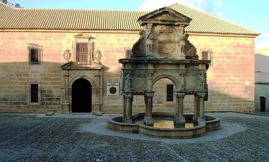 Image 4: Úbeda y Baeza monumentales - Visitas guiadas con interiores