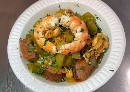5% Cash Back at Crustacean Boil N' Grill