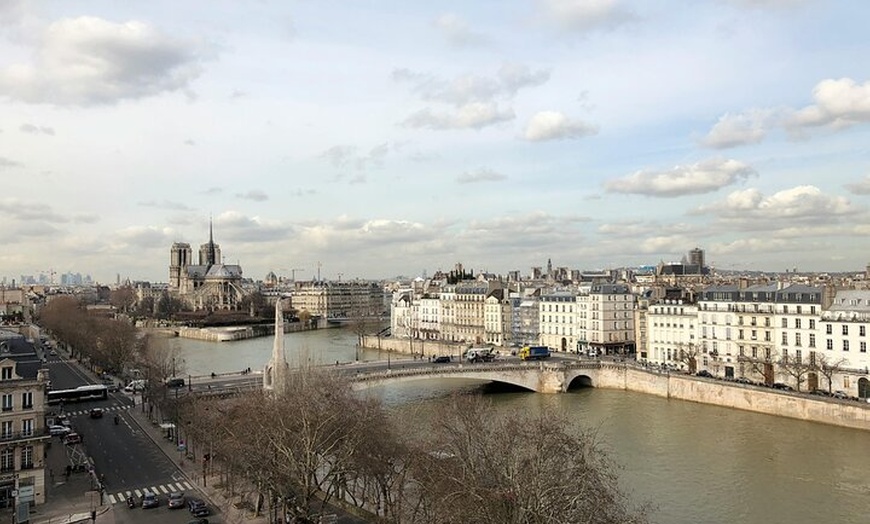 Image 10: L'aventure du Débutant parisien et débloquez la Ville Lumière