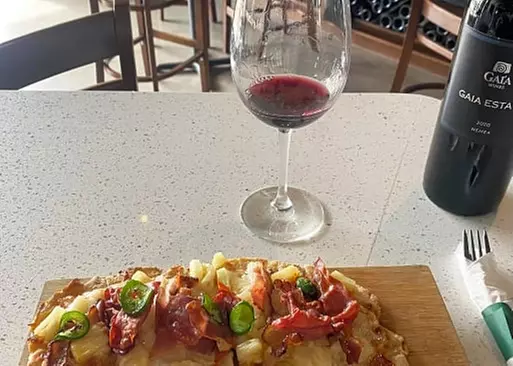 5% Cash Back at Grapes Bistro and Wine Bar