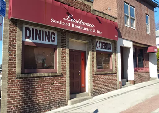 5% Cash Back at Lusitania Seafood Restaurant & Bar - Primary Image