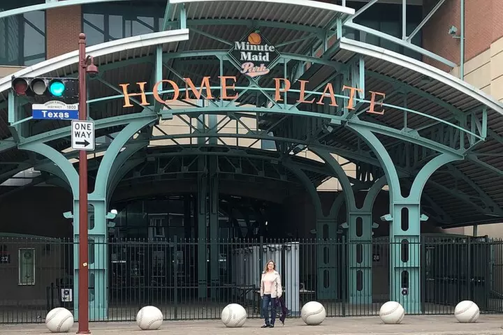Astroville Best of Houston City Driving Tour with Live Guide