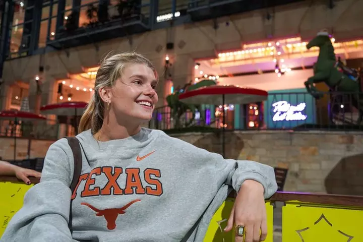 San Antonio Premium Night Driving Tour with Riverwalk Boat Cruise