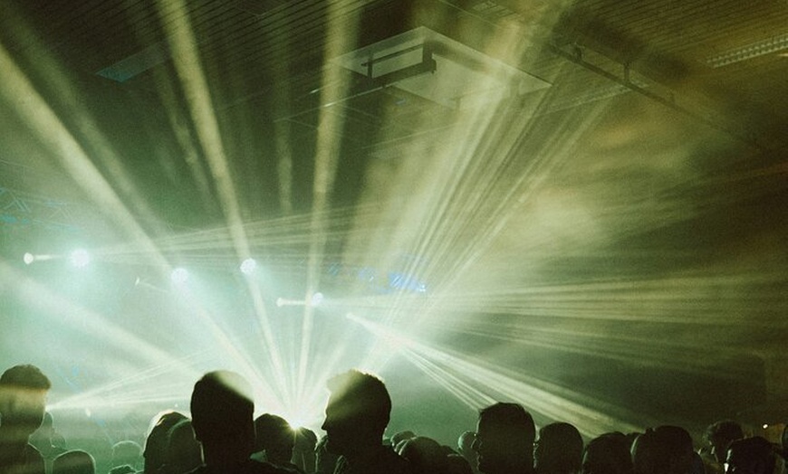 Image 2: Berliner Clubkultur - 3 ikonische Clubs in einer Nacht