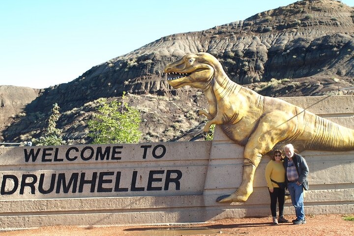 Canadian Badlands | Drumheller | Travel Back In Time in Jeep