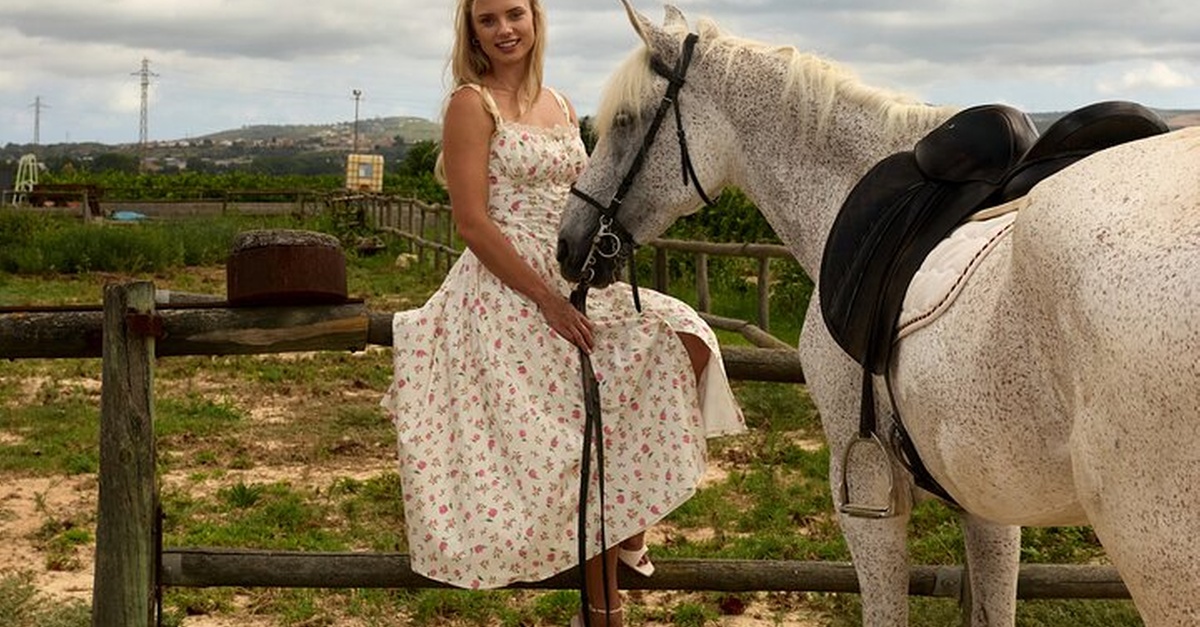 Paseo privado a caballo y visita a bodega en Barcelona