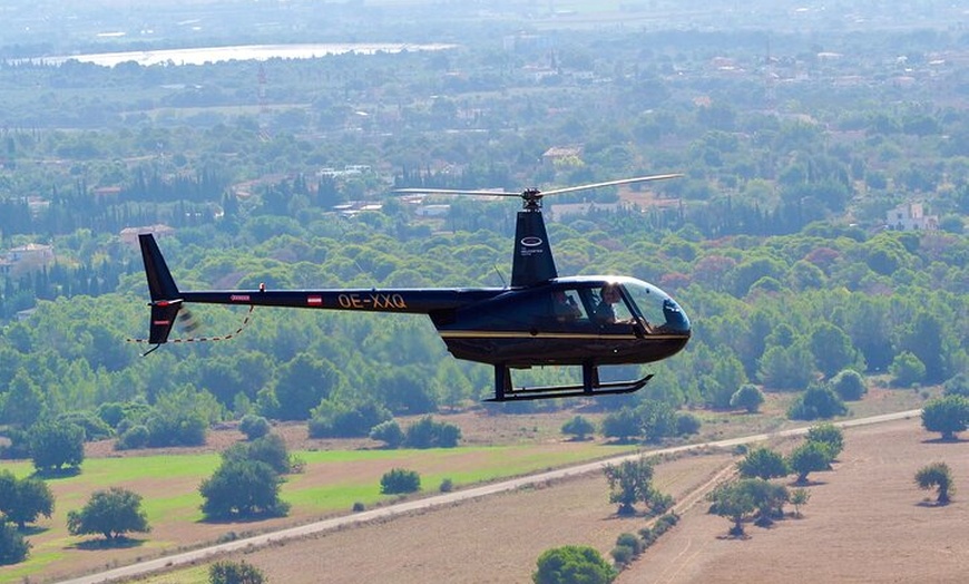 Image 2: Palma City Sky Tour