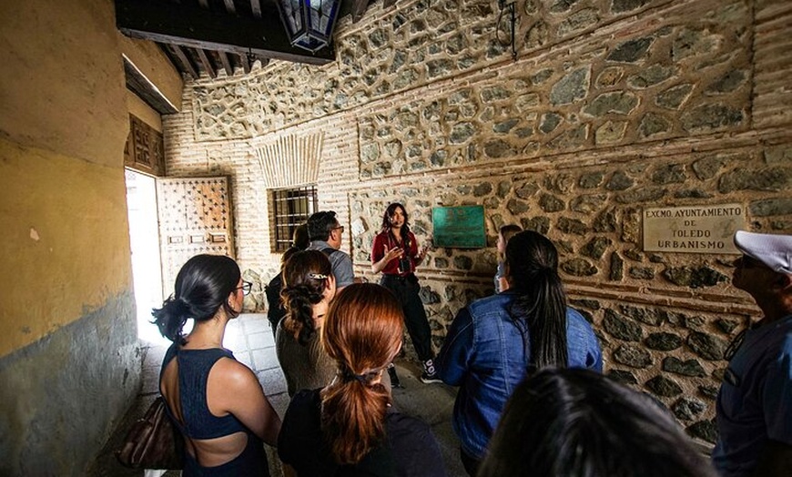 Image 10: Tour de medio día a Toledo desde Madrid opcional Iglesia de Santo Tomé