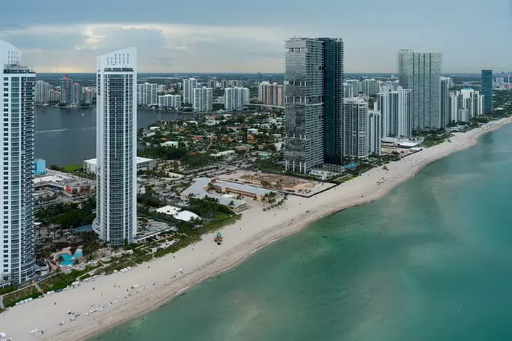 Miami Sunset Private Helicopter Flight