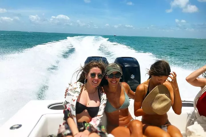 MasterBeast Yacht Charter40 Boat Rental Tours Private Miami