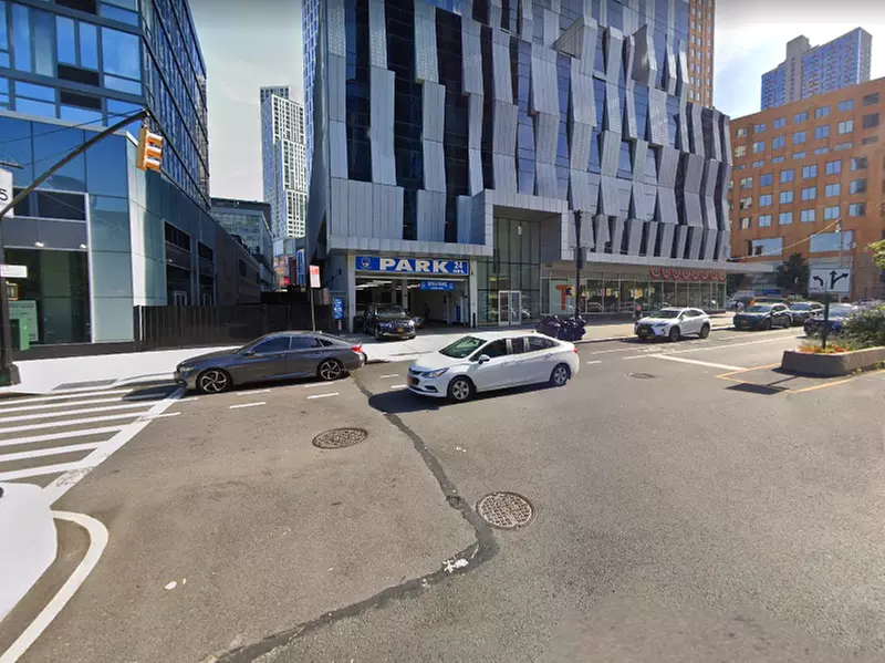 Parking at Enterprise Parking Systems - Enterprise Toren Parking LLC Garage - Second Medium
