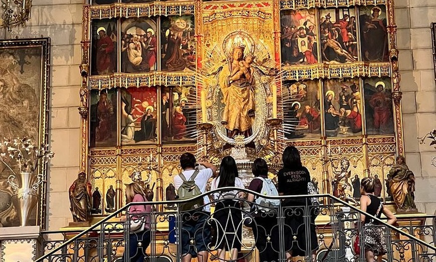 Image 41: Visita guiada a pie exclusiva guiada por la Ciudad Vieja de Madrid