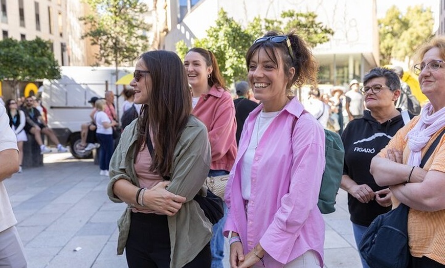 Image 10: Barcelona Marvels : Una visita guiada a pie por los puntos más dest...