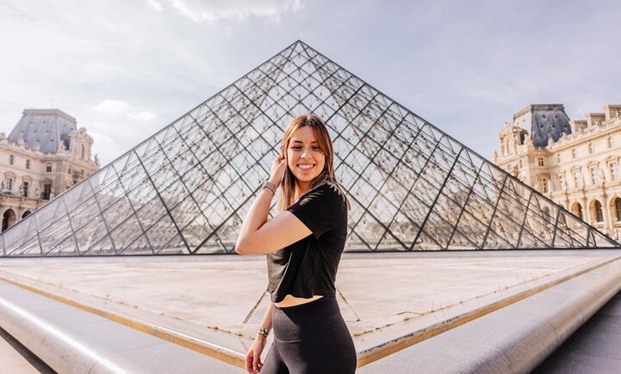 Image 1: Billet d'entrée Musée du Louvre Croisière découverte Paris