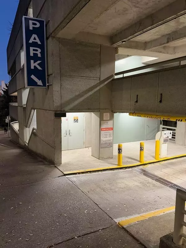 Parking at Riverview Tower Garage