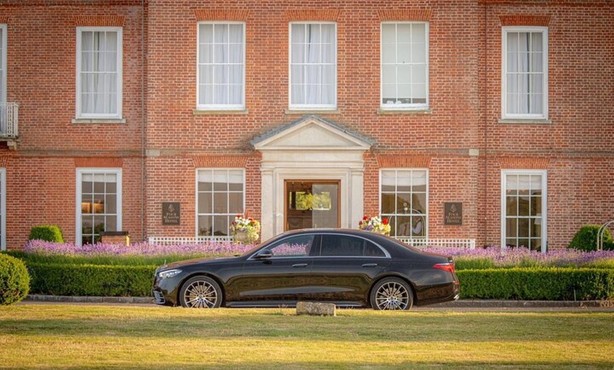 Image 6: Private Chauffeur Service in London 4-Hour Bespoke Hire
