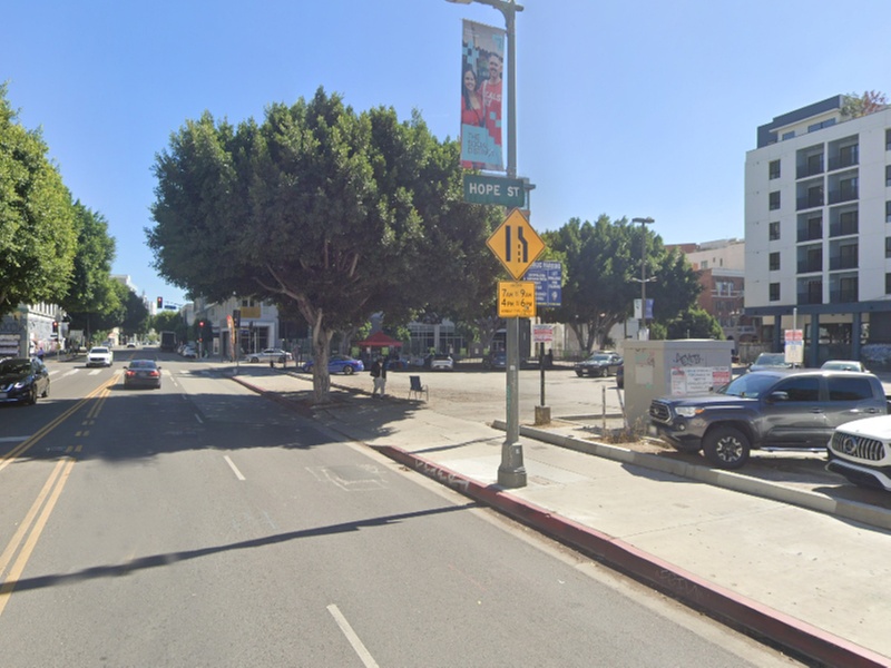 Parking at 508 W. Pico Blvd. Lot