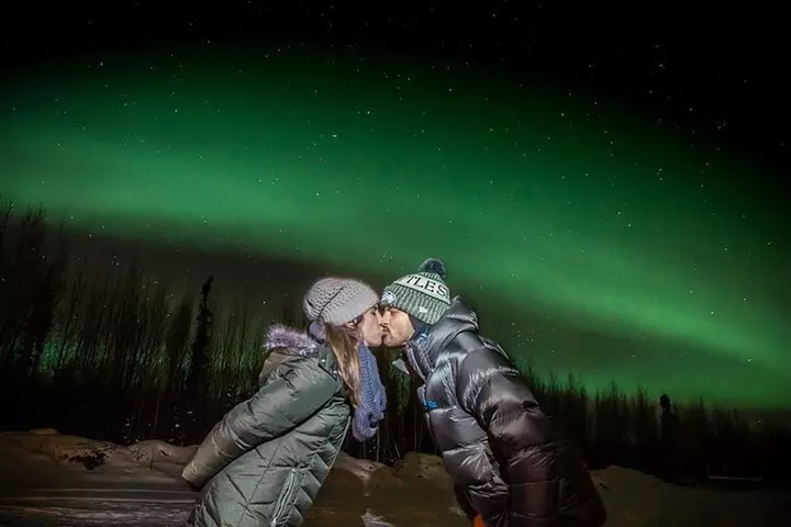 Northern Lights Viewing and Storytelling Tour in Fairbanks