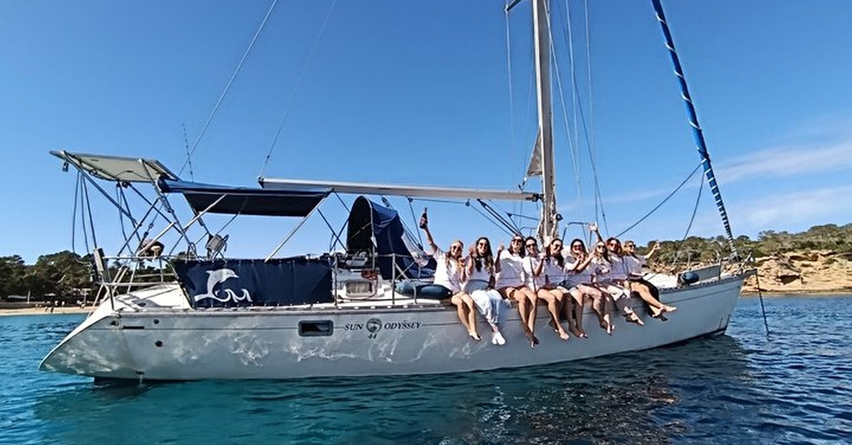 Día del Velero San Antonio en Ibiza desde Palma de Mallorca