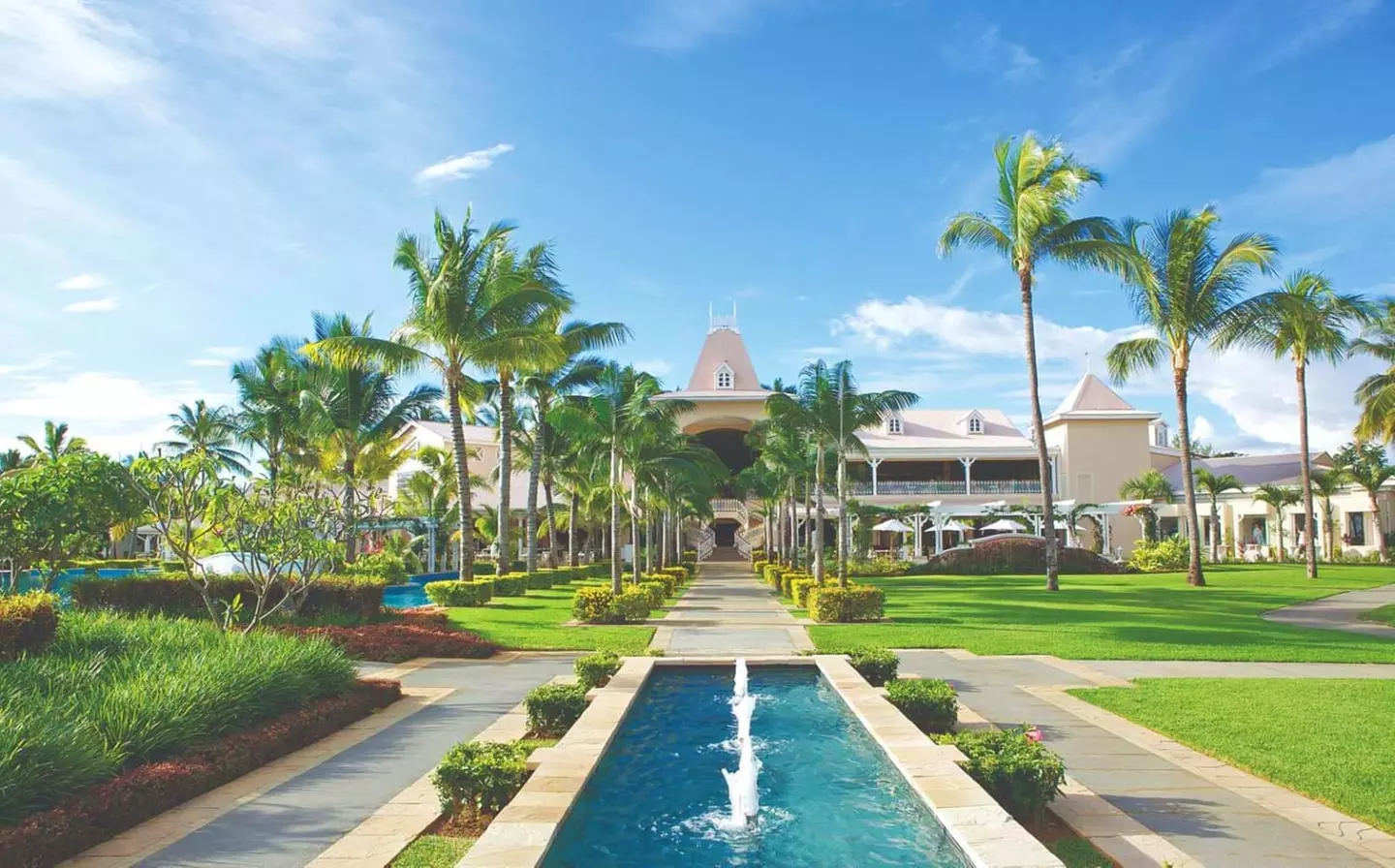 ✈ MAURITIUS | Flic en Flac - Sugar Beach Golf & Spa Resort 5*, 5 ni...