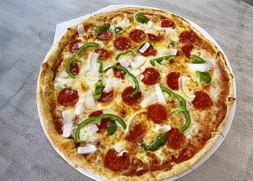 5% Cash Back at Waltham Pizza