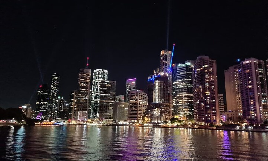 Image 6: Sunset City Lights Cruise: 5.30pm-7.00pm or 6pm-7.30pm (90min)