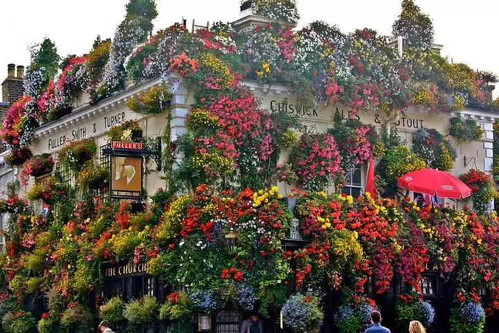 Vintage Royals and Luxury Portobello to Palace Rickshaw Tour - Primary Image