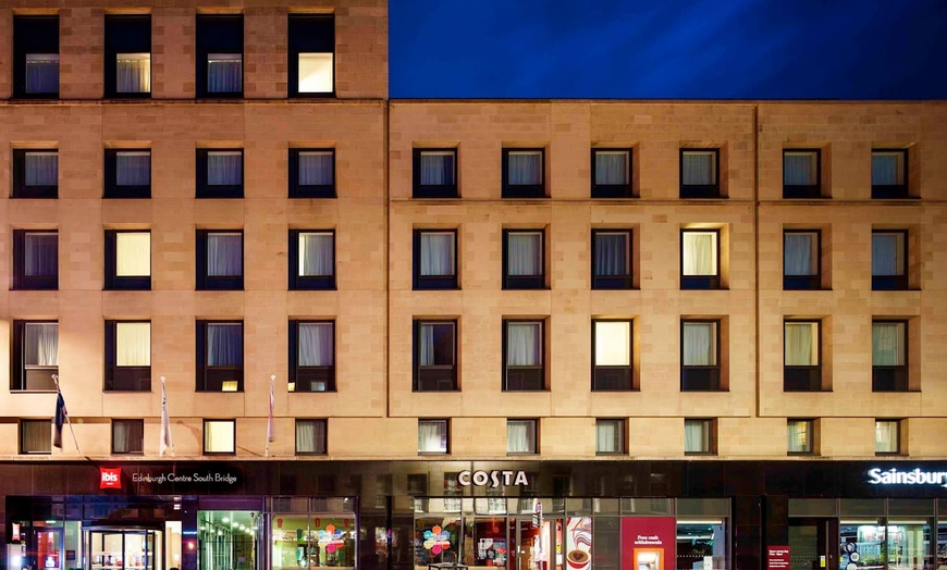 Image 3: ✈ SCHOTLAND | Edinburgh - ibis Edinburgh Centre South Bridge - Roya...