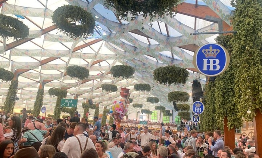 Image 5: Oktoberfest München Tour inkl. Tischreservierung, Essen & Trinken