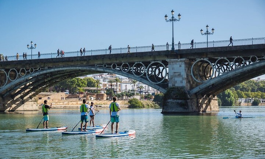 Image 2: Sevilla Tour Privado De Paddle Surf